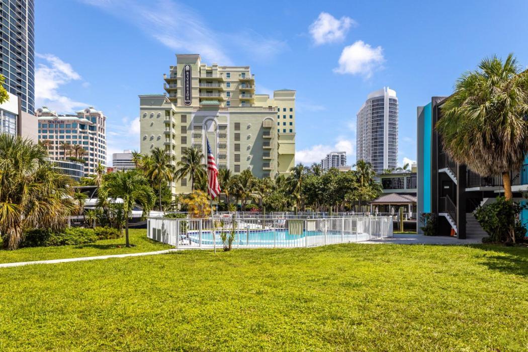 Designer River View Apartments Fort Lauderdale Exterior photo